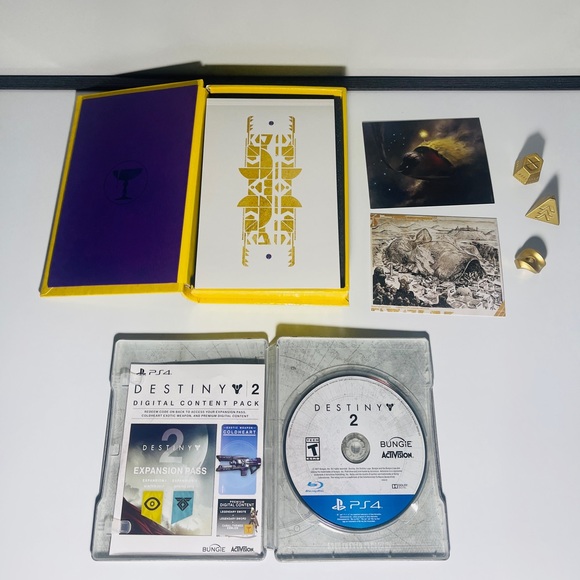 PS4 Limited Edition Destiny 2 PS4 Video Game Collector’s Edition Destiny 2 - Picture 4 of 4